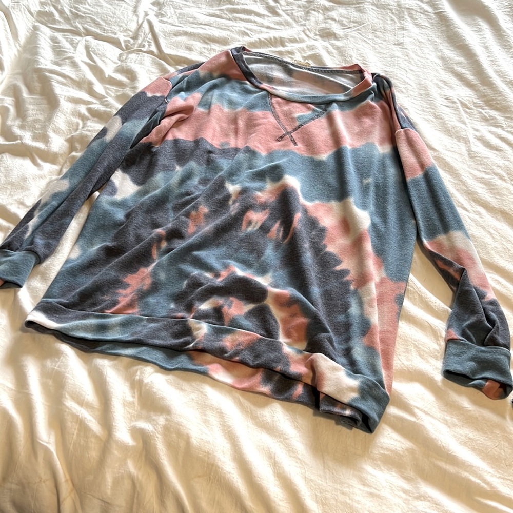 Tie dye crew neck